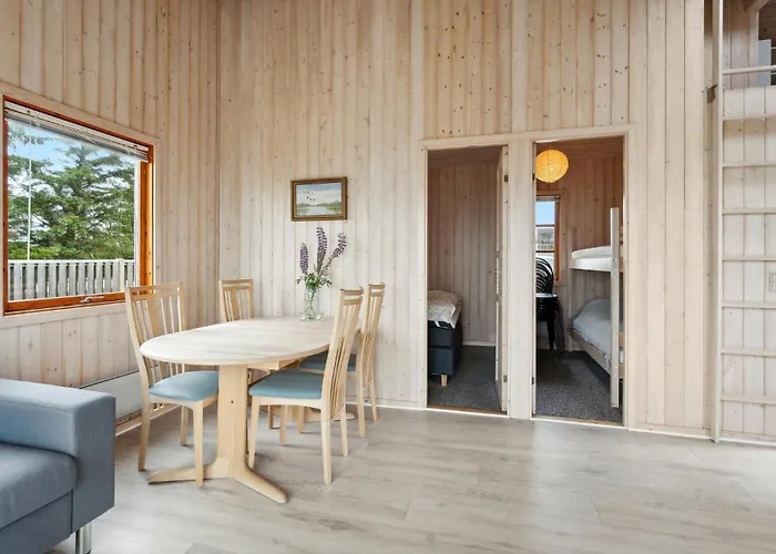 2 Bedroom Amazing In V * Esbjerg